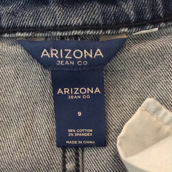 Arizona Jeans Co. - Picture 3 of 3